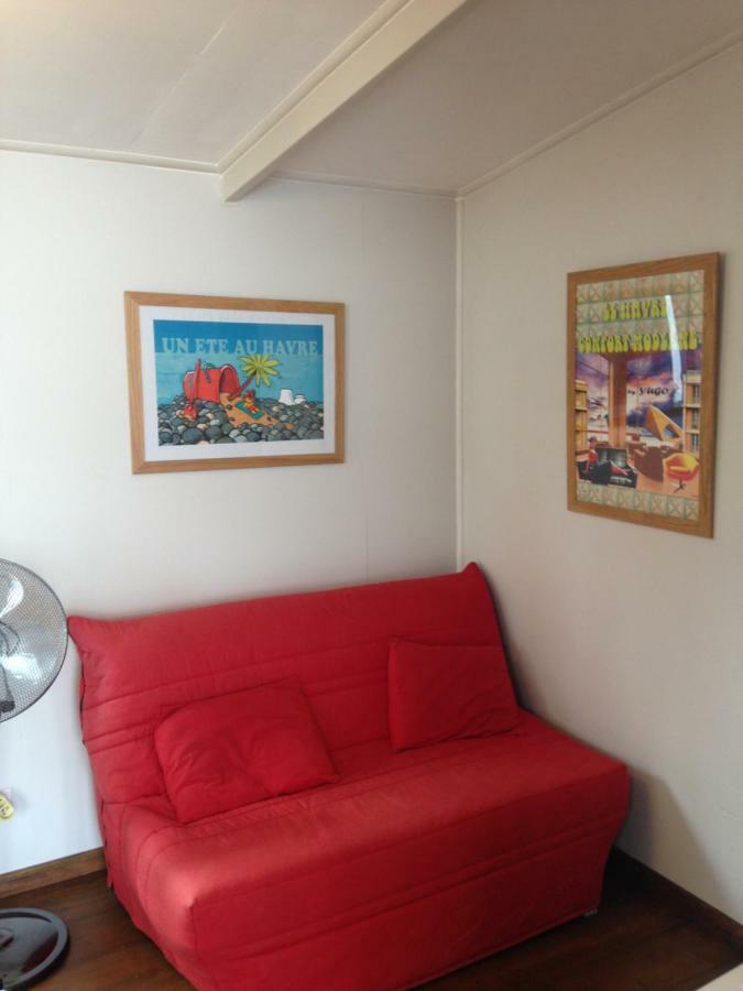 Apartamento Ti Joli Caz En Bois Saint-Gilles-les Hauts Exterior foto